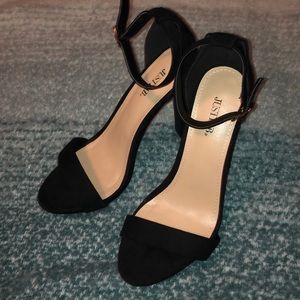 Kati Heeled Sandal
